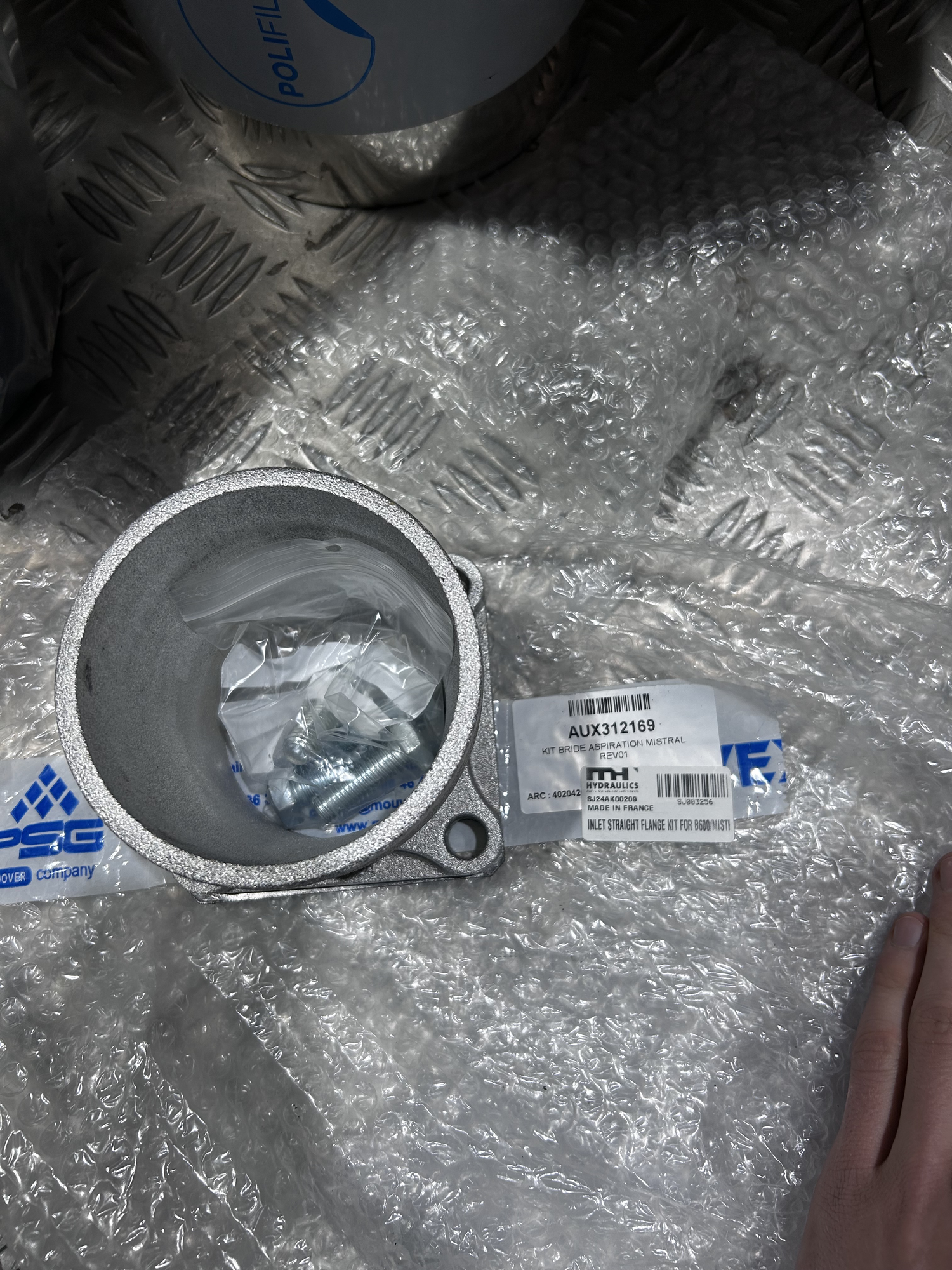 Inlet Straight Flange Kit for : B600