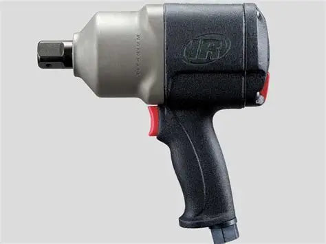 Ingersoll Rand 2925RBP1Ti – Titanium Series Impact Wrench