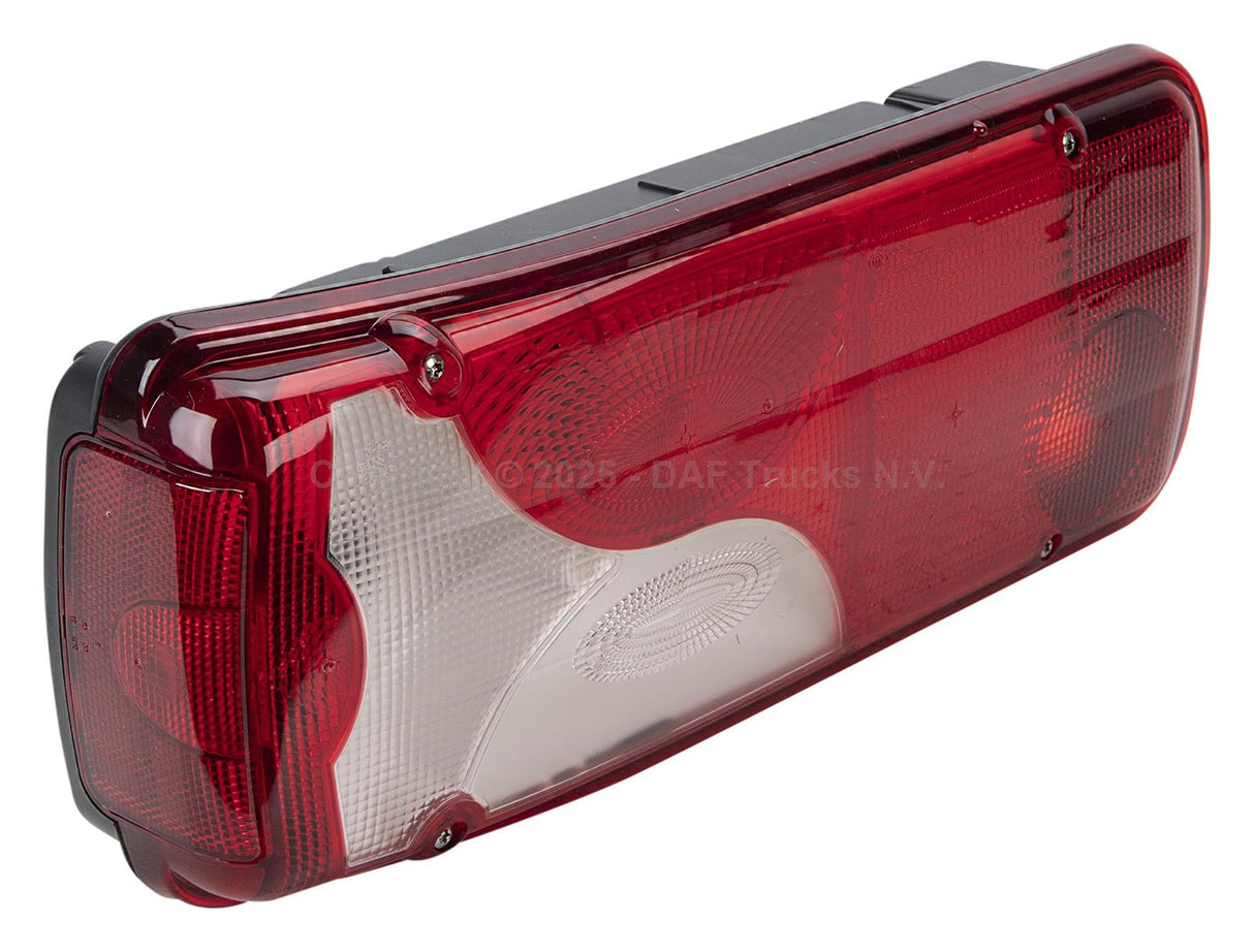 Tail light L