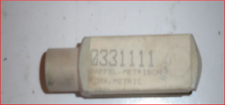 شوكة (الأسطوانة الرئيسية) F28/3300 - 331111