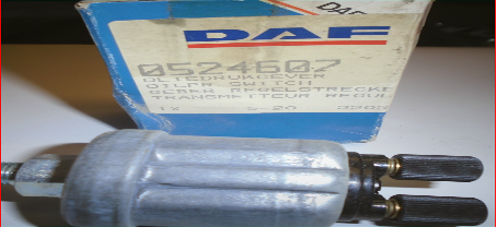 SWITCH (OIL PRESSURE) - 524607