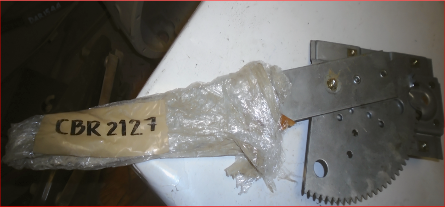 REGULATOR (WINDOW) (L/H) - CBR2127
