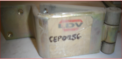 مفصلة باب خلفي (سفلي) - CEP0256